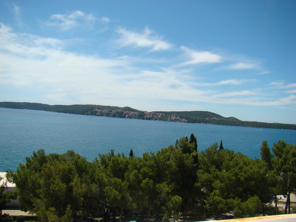 Apartments Zgogo Trogir Exterior foto