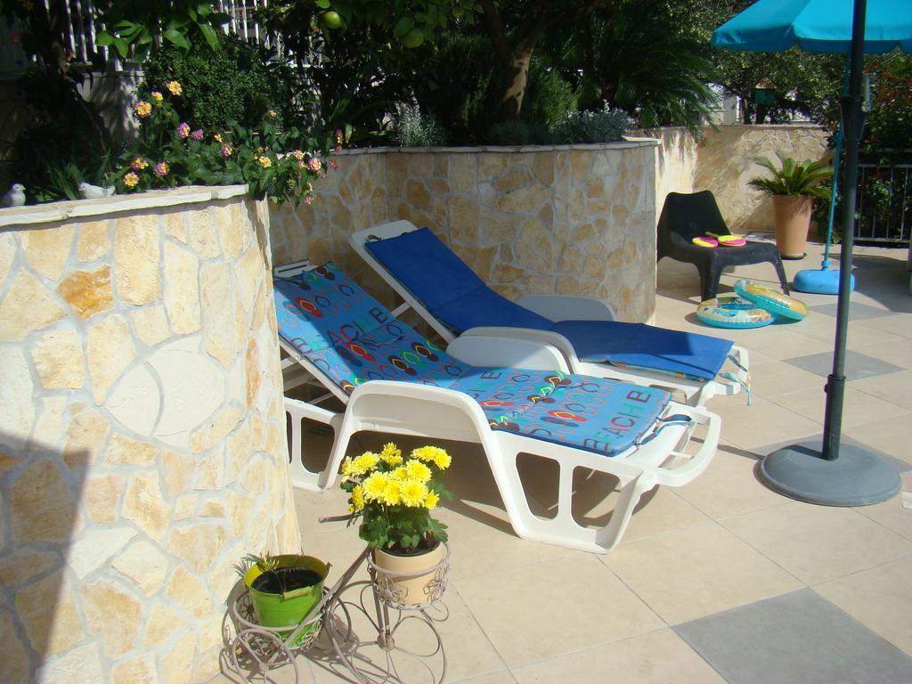 Apartments Zgogo Trogir Exterior foto