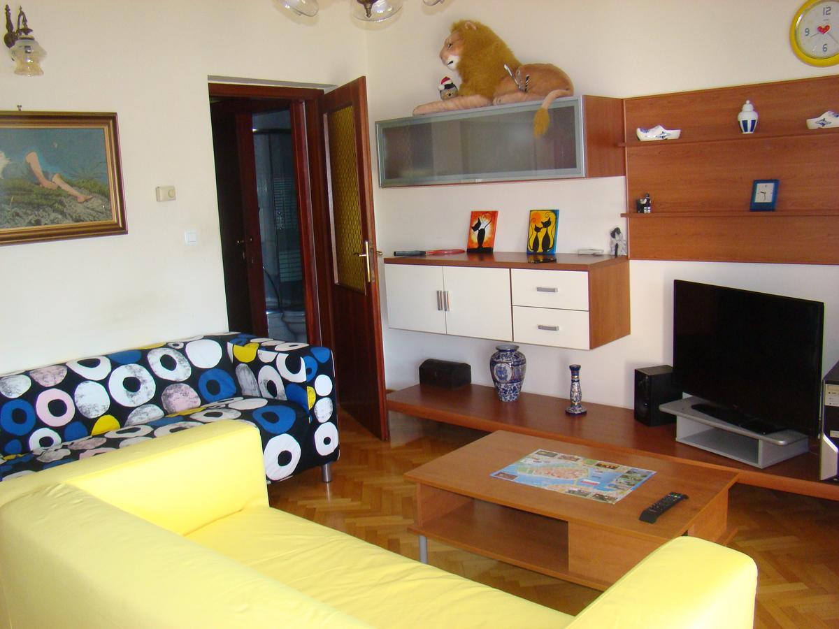 Apartments Zgogo Trogir Exterior foto
